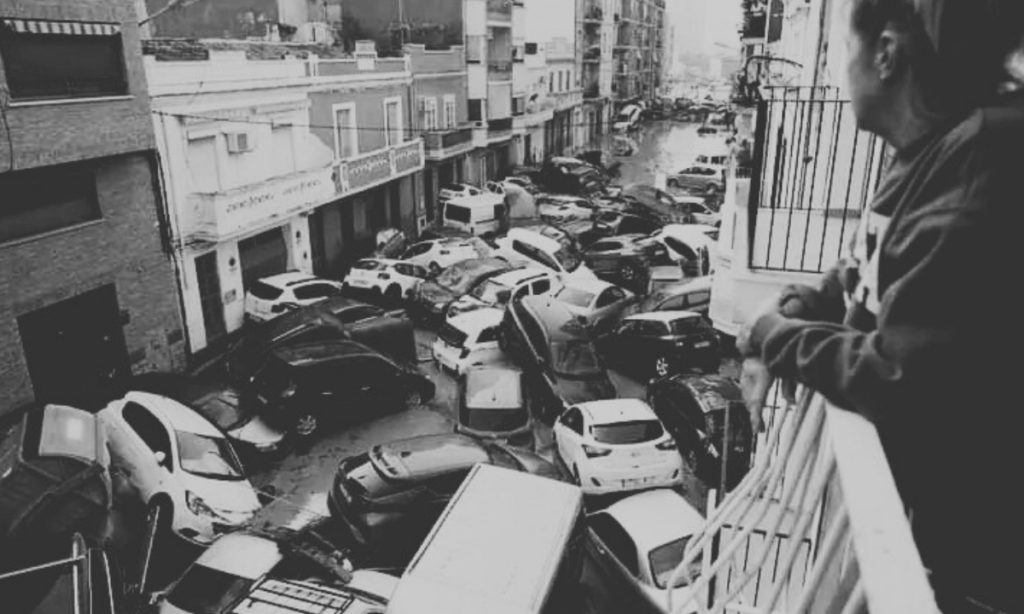 Aumenta a 95 los muertos por inundaciones en España