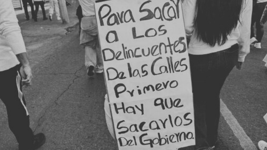 Fuera Rocha