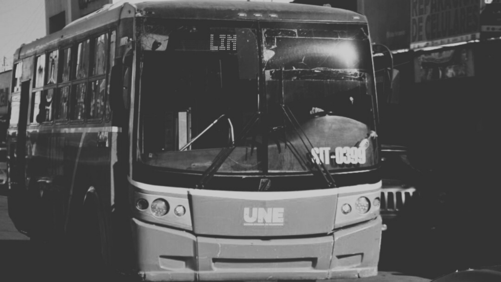 Delicado el niño 2 años que fue atropellado por camión urbano en Hermosillo
