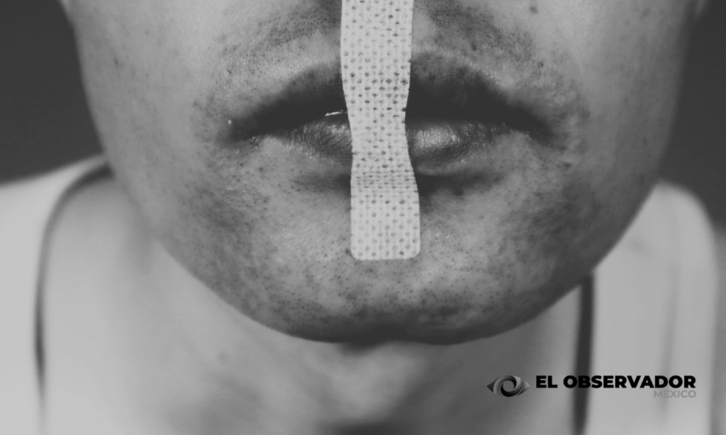 Mouth taping